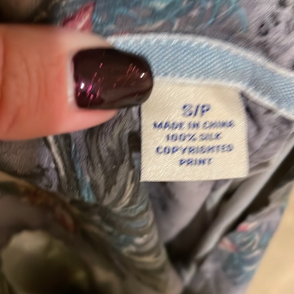 Tommy Bahama silk shirt - Picture 4 of 4